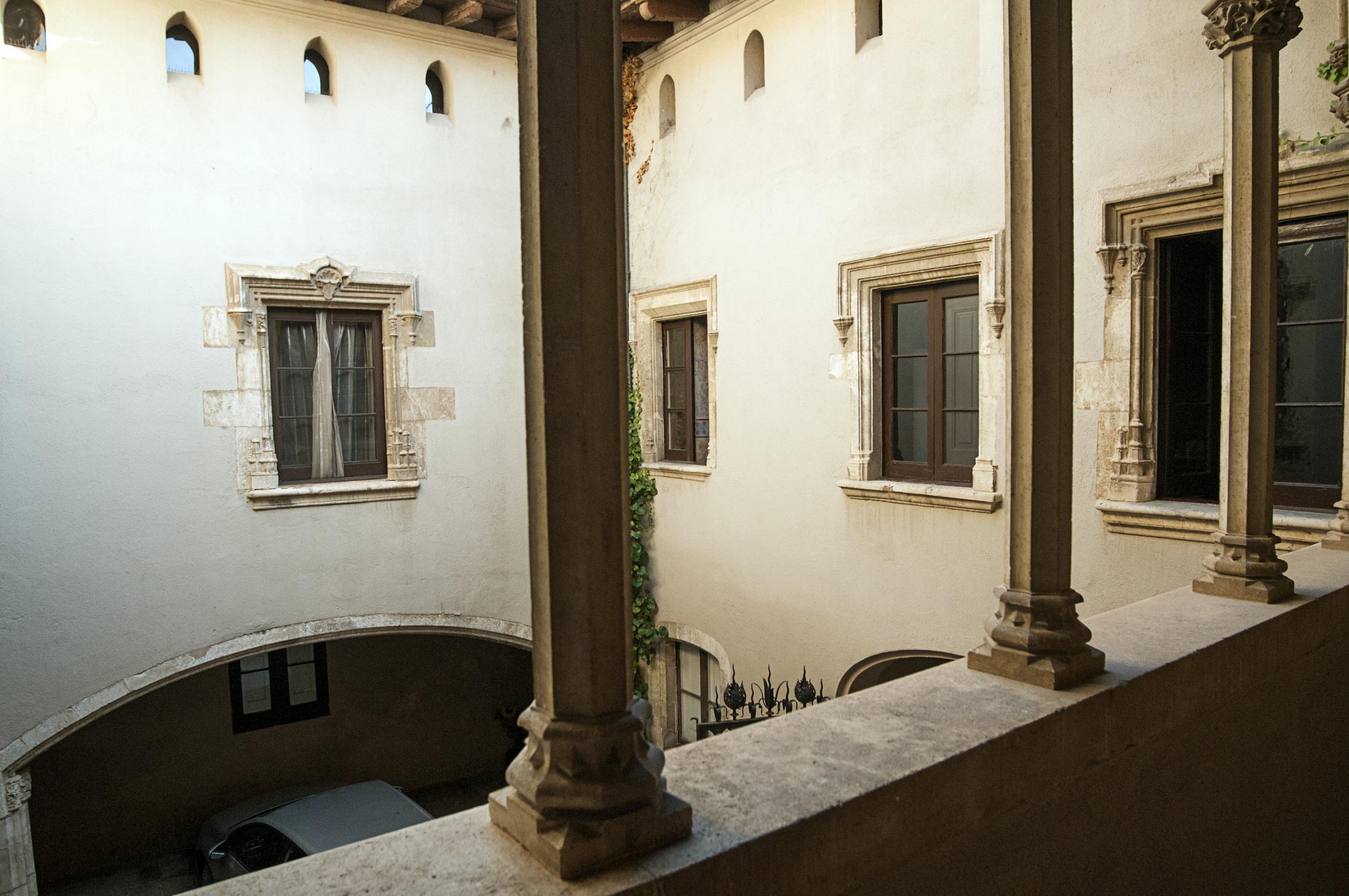 Vila amb caràcter