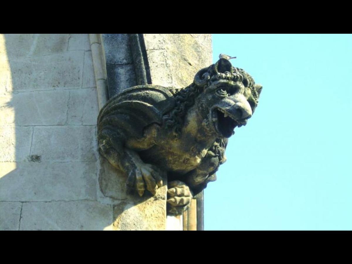Gàrgola cementiri Vilafranca