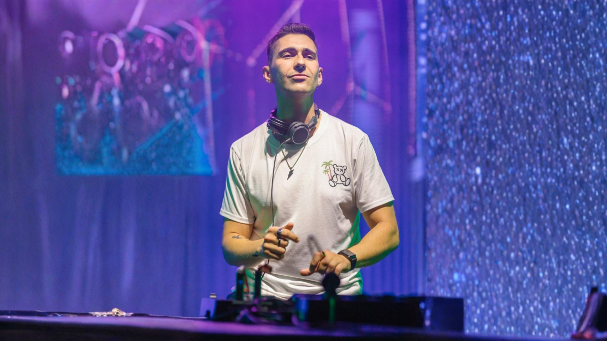 DJ